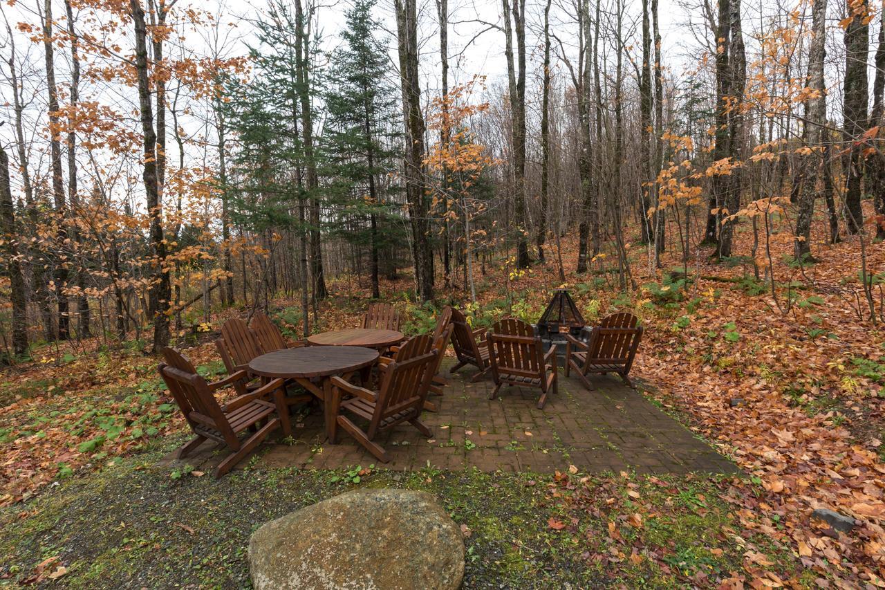 Villa Domaine Des Montagnais Notre-Dame-Des-Bois Esterno foto